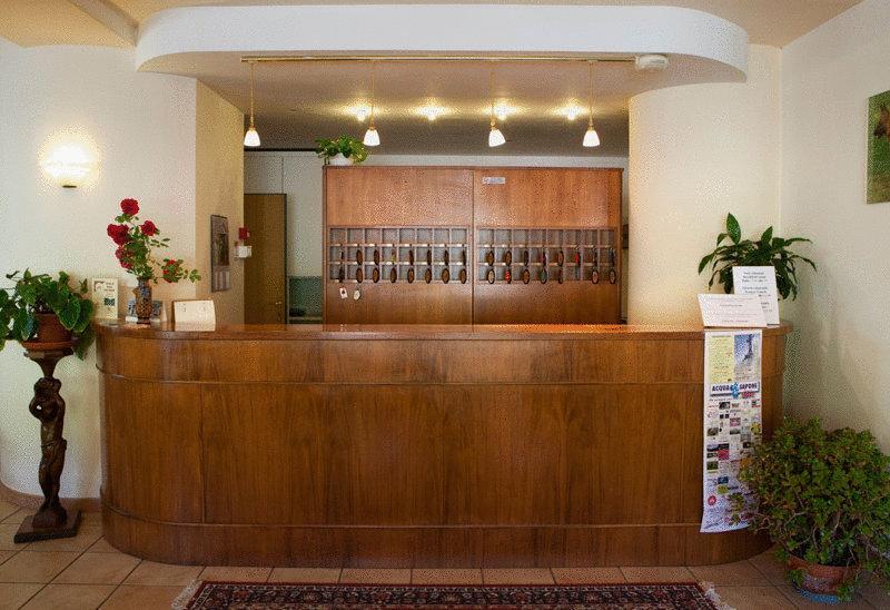 Hotel Gambrinus Abbadia San Salvator Exterior photo